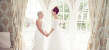 Lesbian Wedding At Warwick House Luxury Gay Weddiung Venue In Warwickshire 380X174