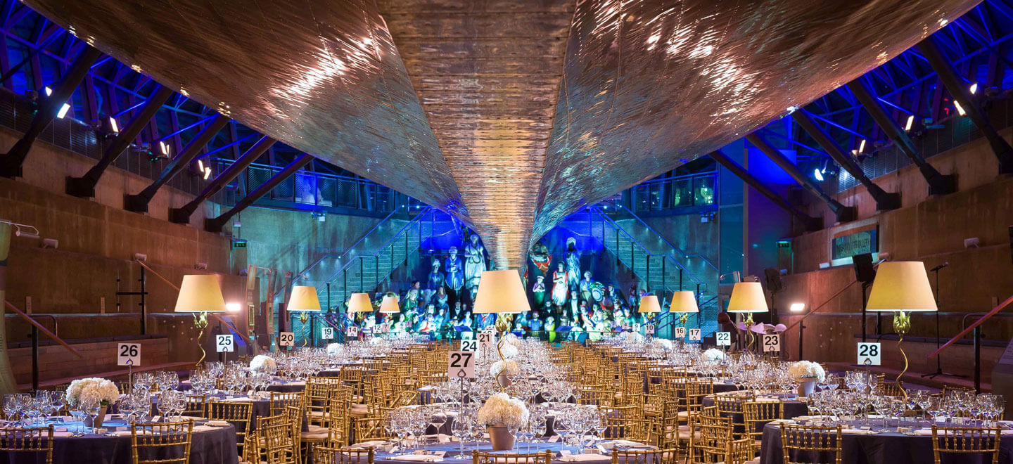 Wedding Dining Layout In Dry Berth Of The Unique Wedding Venue Cutty Sark Wedding Venue Via The Gay Wedding Guide
