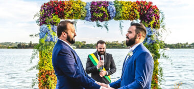 1440 Saying Vows Under Floral Arch At Pedro And Pedro Gay Wedding Brasil 1 380X174