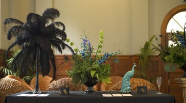 1920S Wedding Theme Styling At Chris And Bens Gay Wedding Gatsby Themed Gay Wedding Guide 3 5 380X210