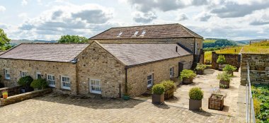 2 External View Of High Leases Diy Wedding Venue Yorkshire Gay Wedding Guide 9 380X174