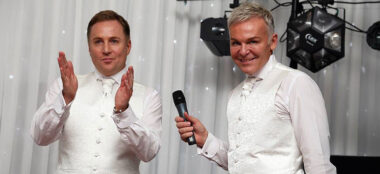 7 Kennedy Real Gay Wedding Southampton Mercure Southampton Via The Gay Wedding Guide 4 380X174
