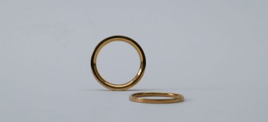 Alice Made This Polished Gold Wedding Rings For Same Sex Couples Via The Gay Wedding Guide 6 380X174