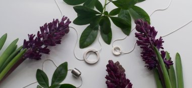 Alice Made This Gift Ideas Silver Necklace For Same Sex Couples Via The Gay Wedding Guide 6 380X174