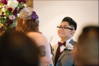 Amber And Alexis California Saying Vows Lesbian Wedding Images By Laarne Ia Gay Wedding Guide 1 5 346X230