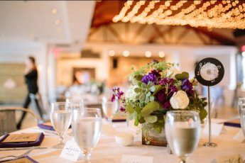 Amber And Alexis California Table Setting Lesbian Wedding Images By Laarne Ia Gay Wedding Guide 1 5 345X230