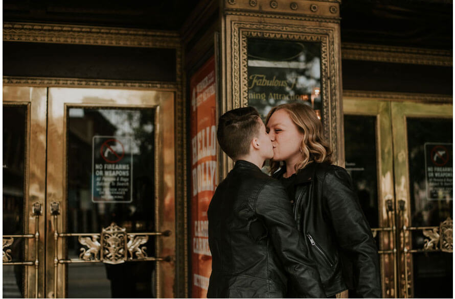 Arts Center kiss Jackie and Beth lesbian engagement photography by Tawny Ballard Photography via the Gay Wedding Guide 1 4