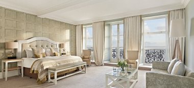 Bedroom Cream At The Grand Brighton Wedding Venue Gay Wedding Guide 9 380X174