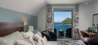 Bedroom With Sea View At Sandy Beach Hotel Beach Wedding Venue Devon Gay Wedding Guide 9 380X174