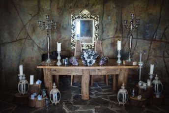 Ceremony Space At Lesbian Wedding Of Emma And Amy At Ocean Kave Image By Margorphotography 1 5 344X230