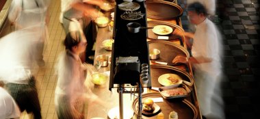 Chefs At Bread Street Kitchen Gordon Ramsay Wedding Venue Gay Wedding Guide 9 380X174
