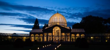 Close Up Of Dome At Syon Park A Unique Wedding Venue In Middlesex Near London Featured On The Gay Wwedding Guide 9 380X174