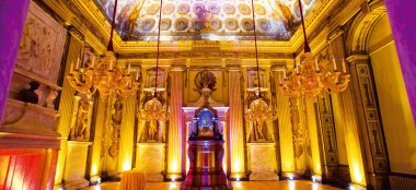 Cupola Room At Kensington Palace Wedding Venue Via The Gay Wedding Guide 9 380X174