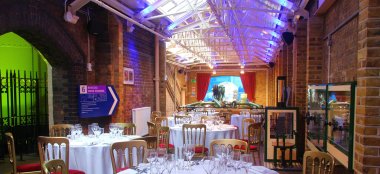 Dinner Layout At Tower Bridge Weddding Venue London Gay Wedding Guide Unique Venue 9 380X174