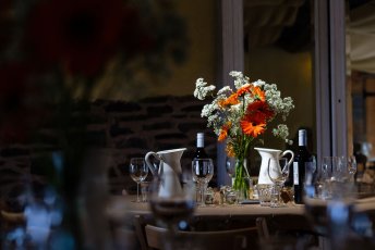 Donnaconnie Hayne Barn Wedding 394 1 5 344X230