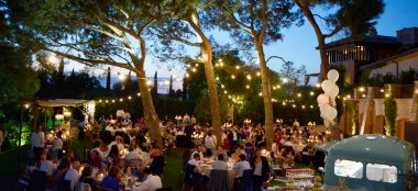El Estudio Verde Outdoor Wedding At Gay Destination Wedding Venue Madrid Cigarral De Las Mercedes Gay Wedding Guide 9 380X174