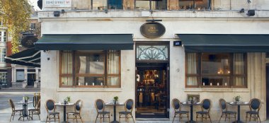 External View Of Sixstorey Soho Bohemian Wedding Venue London Image Copyright Paulbliss Via The Gay Wedding Guide 9 380X174