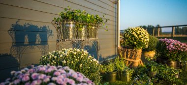 Flowers At The Oak Grove Country Outdoor Wedding Venue Kent Gay Wedding Guide 9 380X174