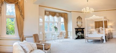 Four Poster Bed 2 At Holmewood House Country House Wedding Venue Cambridgeshire Gay Wedding Guide 9 380X174