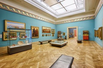 Gallery 7 Low Res 345X230