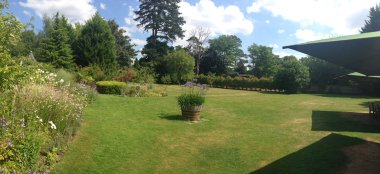 Garden View At The Olde Bell Inn Gay Wedding Venue Berkshire Via The Gay Wedding Guide 9 380X174