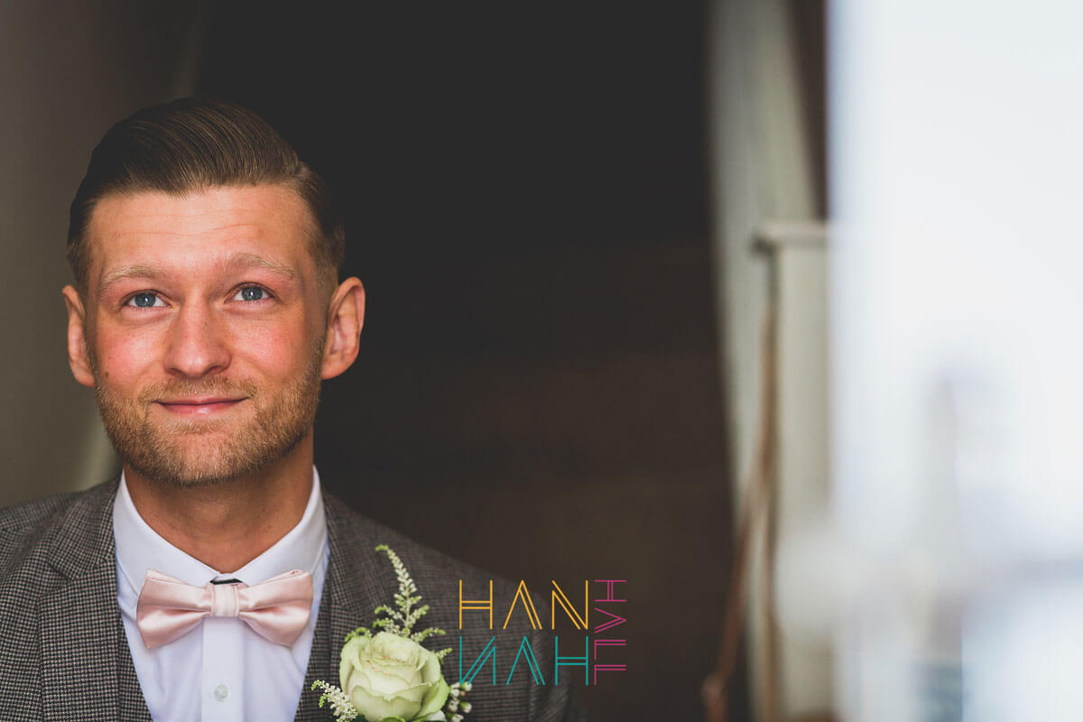 Getting Ready at Scott and Guys gay wedding image copyright Hannah Hall Photography via The Gay Wedding Guide 3 5