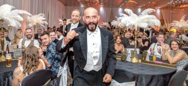 Glen Jason Gay Wedding Photography This World Wedding Photography Via Gay Wedding Guide 6 380X174