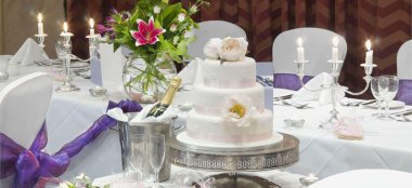 Hellidon Lakes And Spa Gay Wedding Venue Cumbria Wedding Cake Via The Gay Wedding Guide 9 380X174