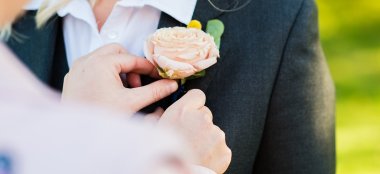 Hemmingway Tailors Gender Neutral Wedding Wear Suits For Lesbian Brides Via Gay Wedding Guide 6 380X174