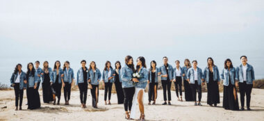 Kim And Kaycee With Guests Lesbian Wedding Photography By Ruffmedia Via The Gaywedding Guide 2 380X174