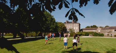 Lawn Games At Kingston Estate Country House Wedding Venue Devon Gay Wedding Guide 9 380X174