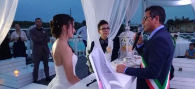 Lesbian Wedding Evening Ceremony Performed By Gay Wedding Celebrant Italy Tonigar Ceremony By Antonino Via Gay Wedding Guide 6 380X174