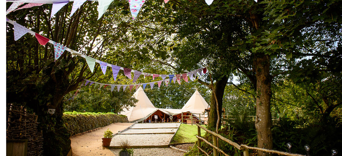 Marquees At Kilminorth Cottages Diy Wedding Venue Cornwall Gay Wedding Guide 9