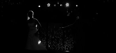 Married Couple Silhouette By Gay And Lesbian Wedding Photograhper Andrew Duncan Photography Via Gay Wedding Guide 6 380X174