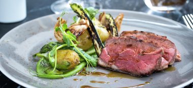 Meat Dish At Bread Street Kitchen Gordon Ramsay Wedding Venue Gay Wedding Guide 9 380X174