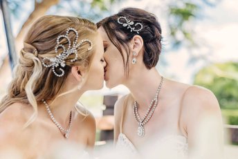 Megan And Fiona Kiss At Their Lesbian Wedding Australia Shoot Via Brisbane City Celebrants Elysia And The Gay Wedding Guide 8 344X230