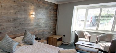 Newlywed Suite At The Chicester Hotel Country Barn Wedding Venue Essex Gay Wedding Guide 9 380X174