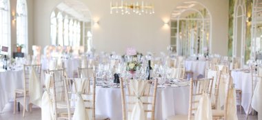 Orangery Wedding Breakfast Layout At Deer Park Romantic Wedding Venue Devon Gay Wedding Guide 9 380X174
