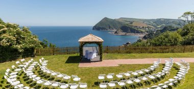 Outdoor Wedding At Sandy Beach Hotel Beach Wedding Venue Ilfracombe Gay Wedding Guide 9 380X174