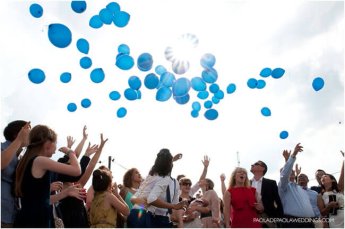 Real Gay Weddings Balloons Alex And Audrey Lesbian Wedding Photographer Paola De Paola Copyright Paola De Paola 3 5 345X229