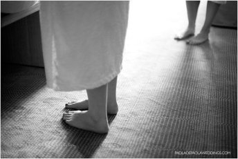 Real Gay Weddings Dressing Alex And Audrey Lesbian Wedding Photographer Paola De Paola Copyright Paola De Paola 3 5 344X230