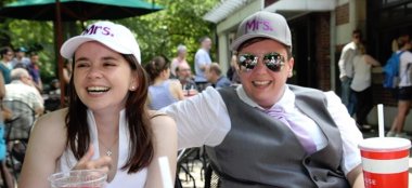 Rhiannon And Danielle Wed In Central Park Wedding Planner Via The Gay Wedding Guide 3 5 380X174