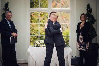 Sam And Kyles Gay Wedding Photos Kiss After Vows Image Copyright Shooting Pixels Featured On The Gay Wedding Guide 3 5 345X230