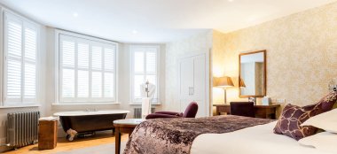 Suite At Gay Friendly Manchester Wedding Venue Didsbury House Via The Gay Wedding Guide 9 380X174