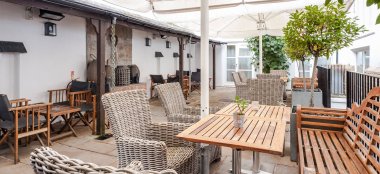 Terrace At Gay Friendly Manchester Wedding Venue Didsbury House Via The Gay Wedding Guide 9 380X174