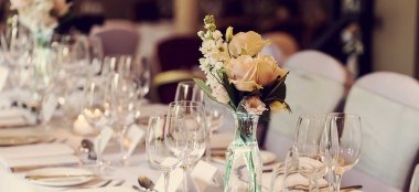 Wedding Breakfast Close Up Macdonald Hotels Wedding Venue Manchester Gay Wedding Guide 9 380X174