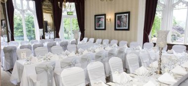 White Wedding Theme At Kenwood Hall Hotel Sheffield Wedding Venue Yorkshire Gay Wedding Guide 9 380X174