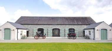 Courtyyard With Carriages Setting At Wedding Venue Ballynahinch The Carriage Rooms A Barn Wedding Co Down 9 380X174