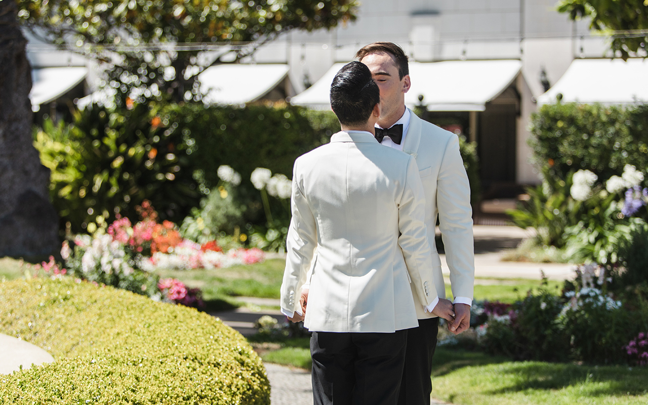 derrick kissing michael before their gay wedding ceremony 3 5