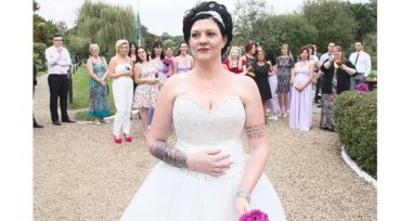 Lilac Wedding Flowers Jen Jo Lesbian Wedding Photo Cpyright Jennifer Langridge Wedding Photography For The Real Gay Wedding Guide 3 5 380X204